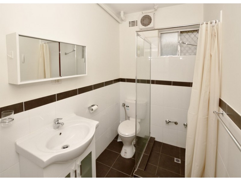 2/5 Fourth Road, Armadale WA 6112