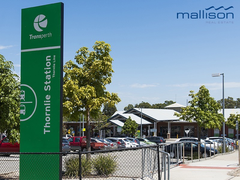 8/15 Debenham Street, Thornlie WA 6108