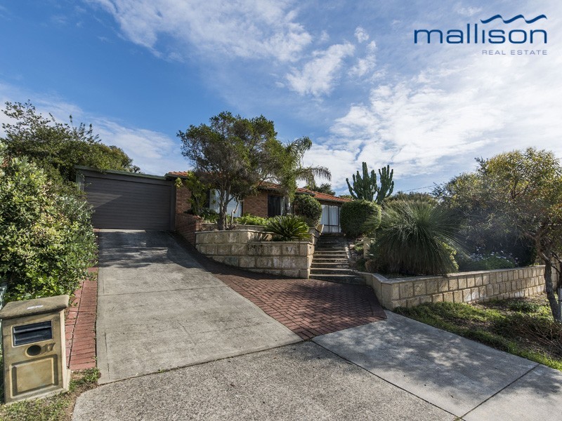17 Moorhen Drive, Yangebup WA 6164