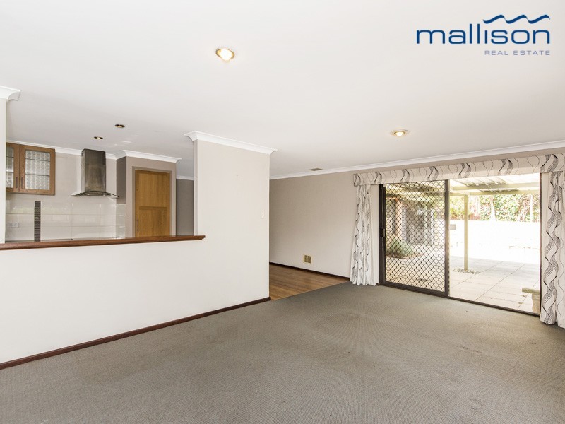 17 Moorhen Drive, Yangebup WA 6164