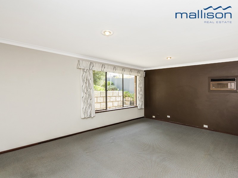 17 Moorhen Drive, Yangebup WA 6164