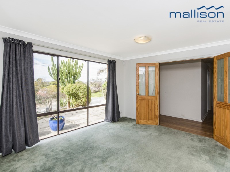 17 Moorhen Drive, Yangebup WA 6164