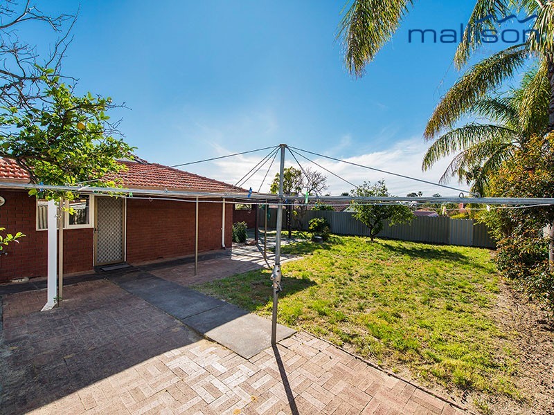 8 Vigors Avenue, Bull Creek WA 6149