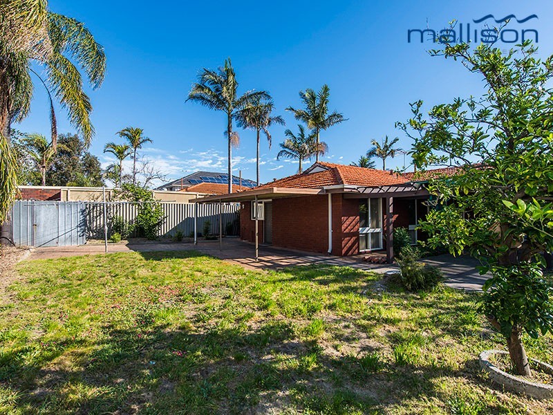 8 Vigors Avenue, Bull Creek WA 6149