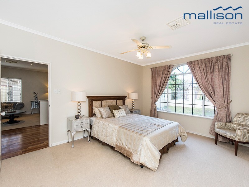 11A Latham Street, Alfred Cove WA 6154