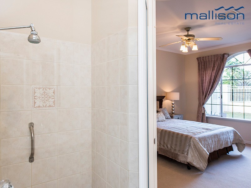 11A Latham Street, Alfred Cove WA 6154