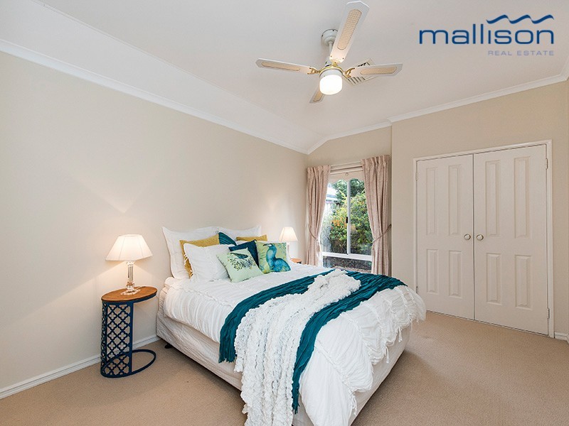 11A Latham Street, Alfred Cove WA 6154