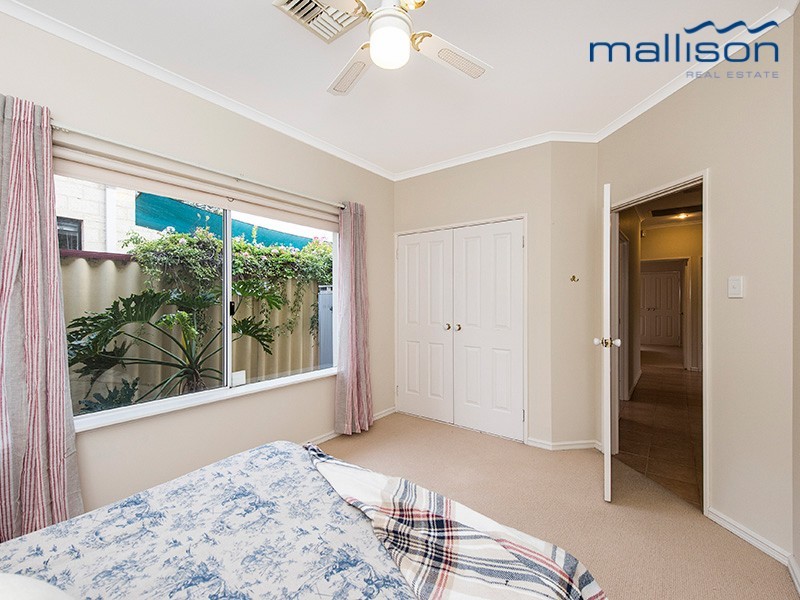 11A Latham Street, Alfred Cove WA 6154