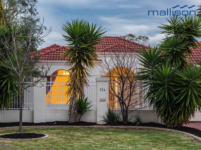 11A Latham Street, Alfred Cove WA 6154