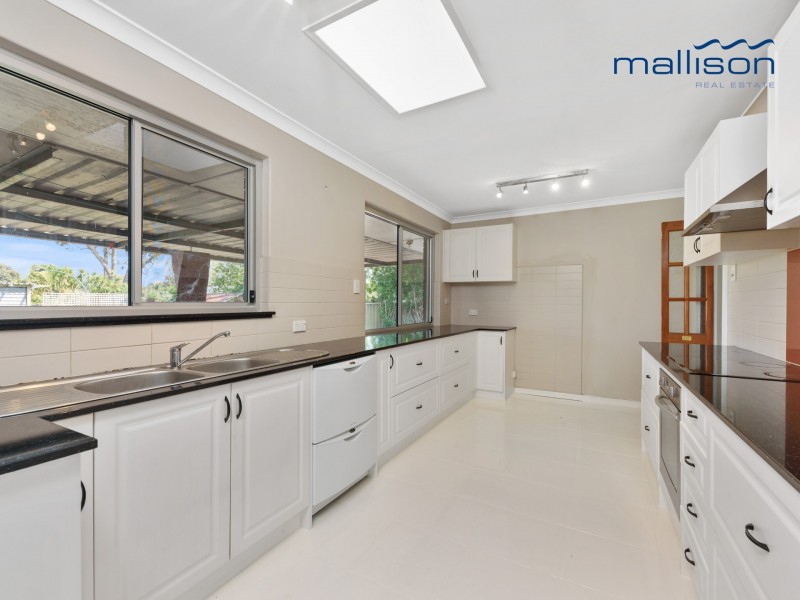 57 Lyrebird Way, Thornlie WA 6108