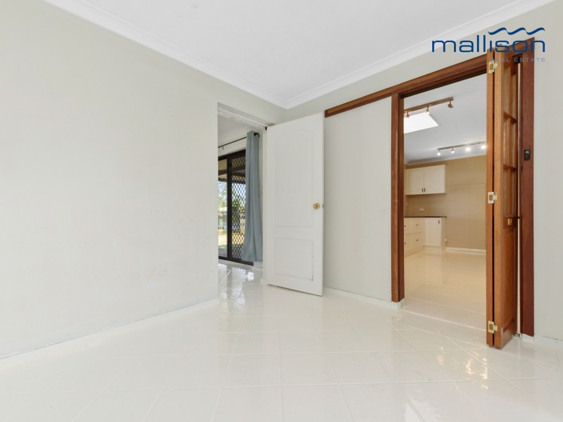 57 Lyrebird Way, Thornlie WA 6108