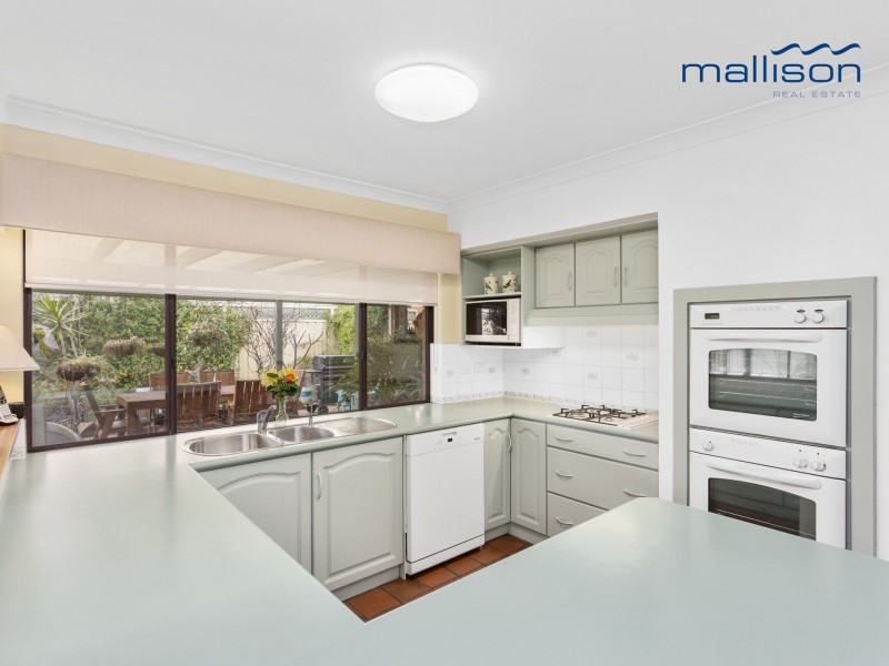 9 Sovereign Drive, Thornlie WA 6108