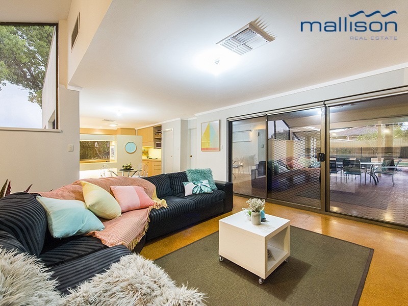 5 Moyle Close, Leeming WA 6149