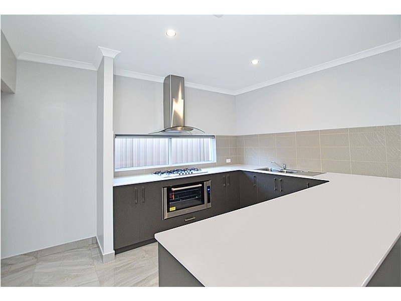 93 Keehner Entrance, Kelmscott WA 6111