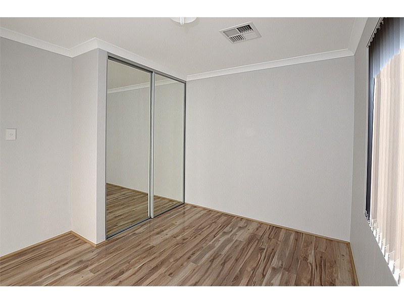 93 Keehner Entrance, Kelmscott WA 6111