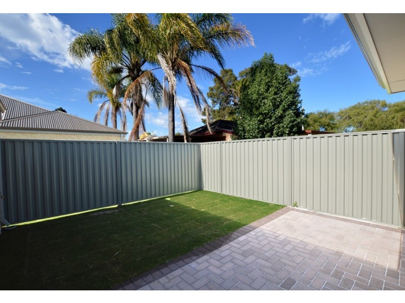 2/9 Hunt Street, Thornlie WA 6108
