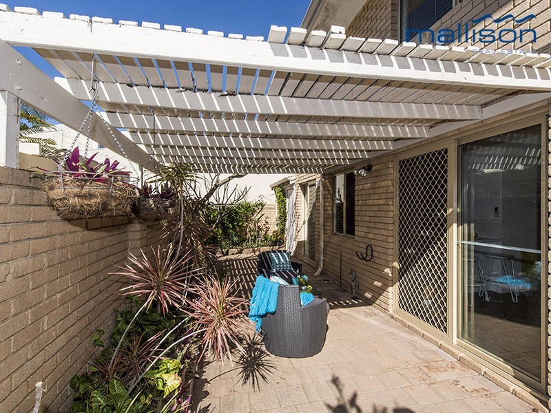 2/26 Salvado Road, Wembley WA 6014