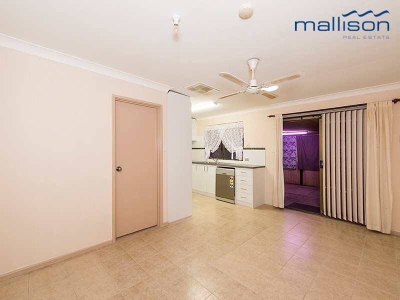 13 Cressida Way, Camillo WA 6111