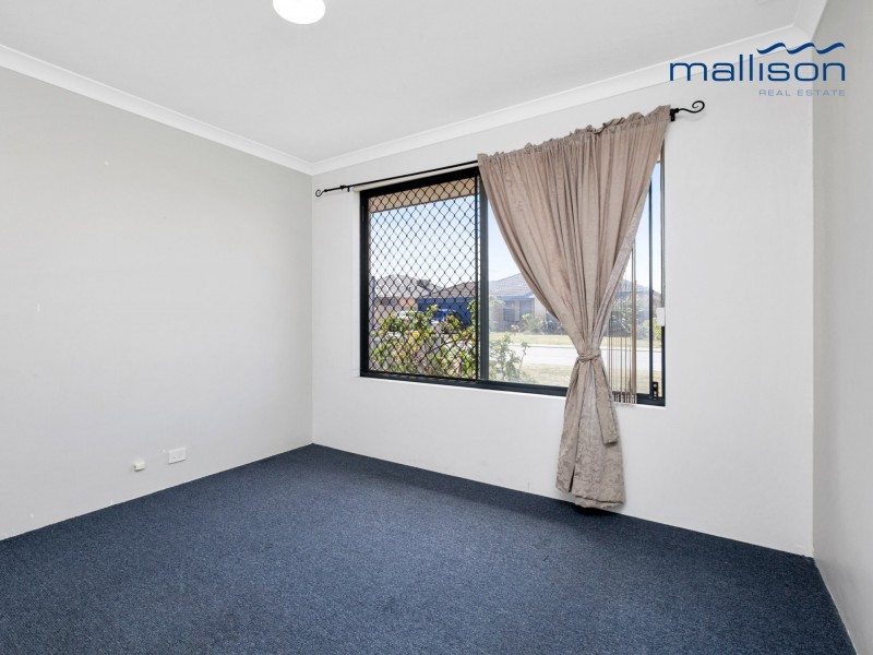 10 Freeling Road, Port Kennedy WA 6172