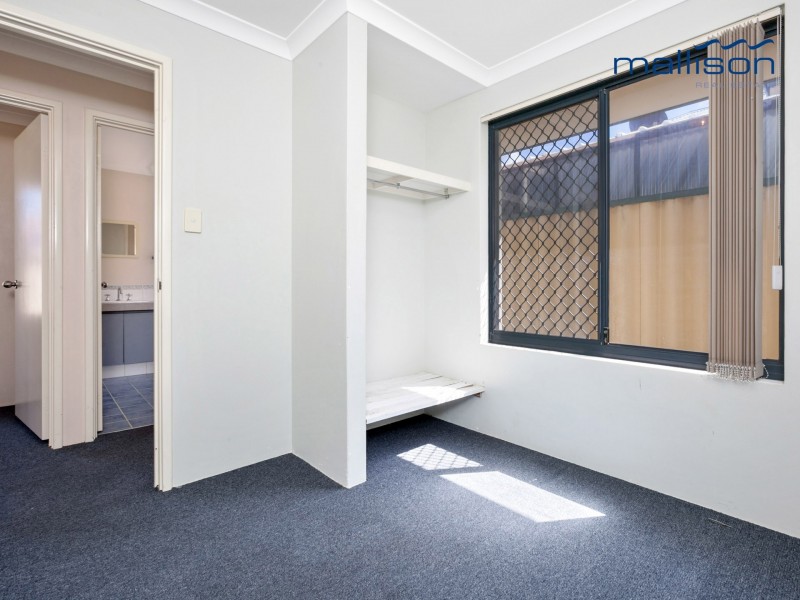 10 Freeling Road, Port Kennedy WA 6172