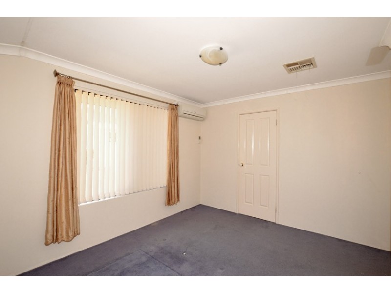 6 St Andrews Crescent, Canning Vale WA 6155