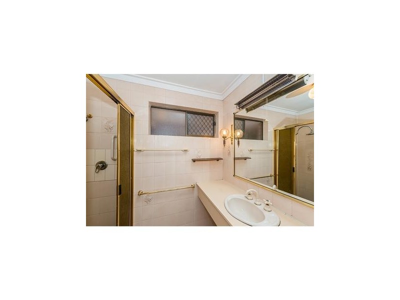 27 Duff Road, Riverton WA 6148