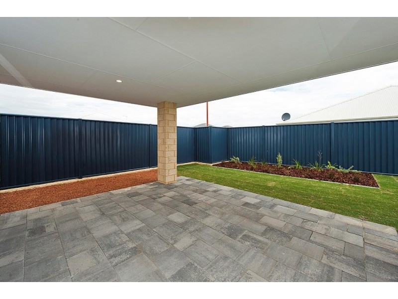 8 Benger Way, Baldivis WA 6171