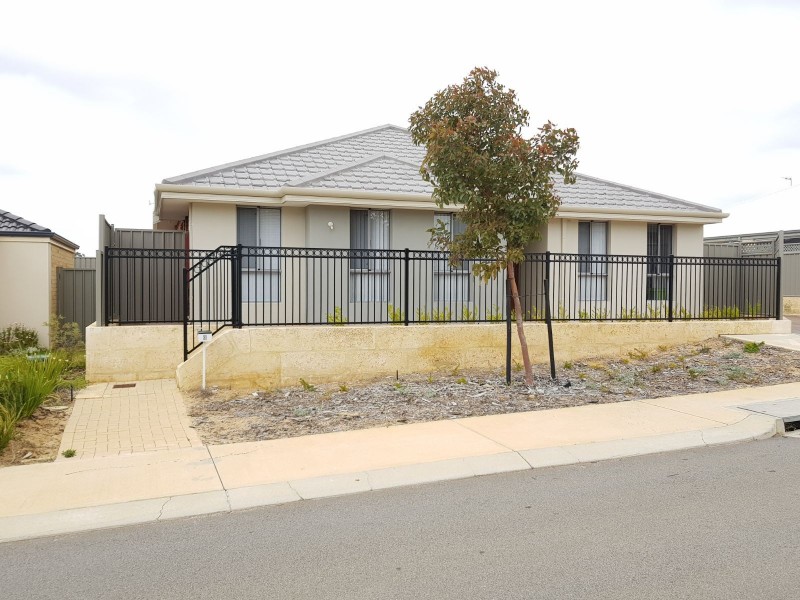 3 Bellingham Parade, Wellard WA 6170