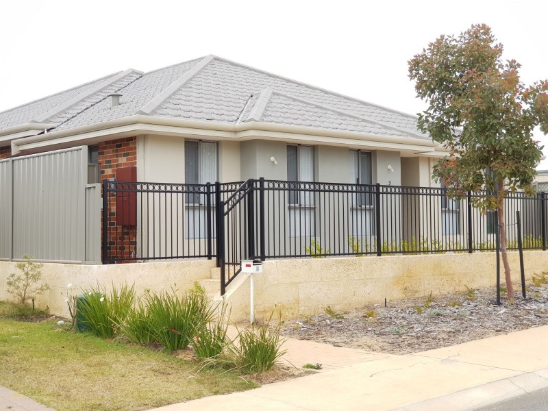 3 Bellingham Parade, Wellard WA 6170