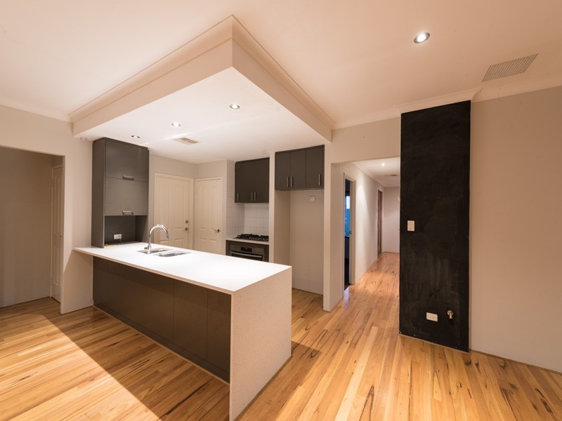 18A Harwood Street, Hilton WA 6163