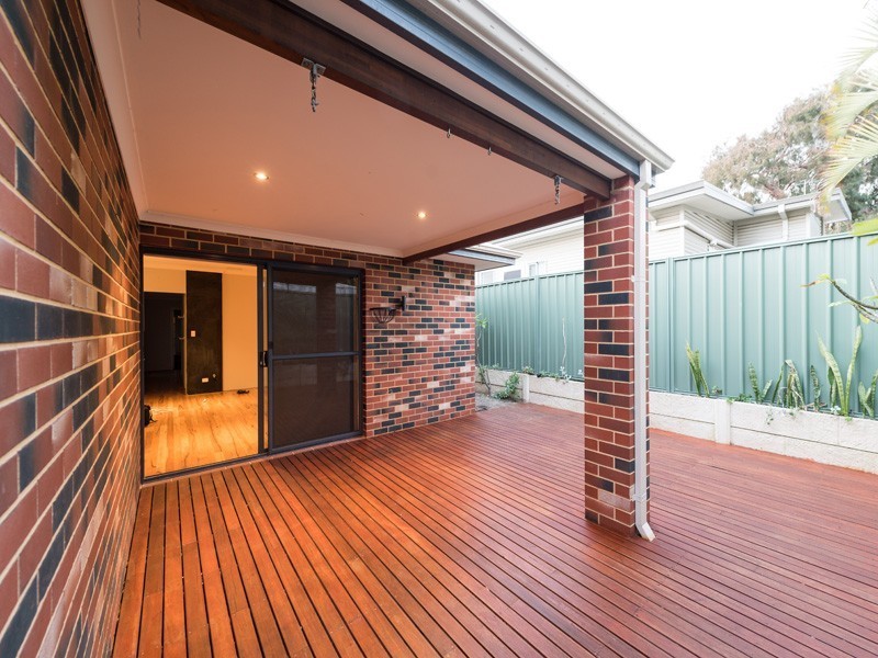 18A Harwood Street, Hilton WA 6163