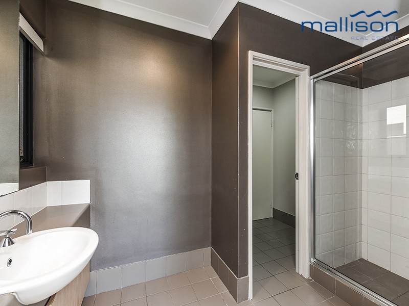 36 Admiralty Road, Canning Vale WA 6155