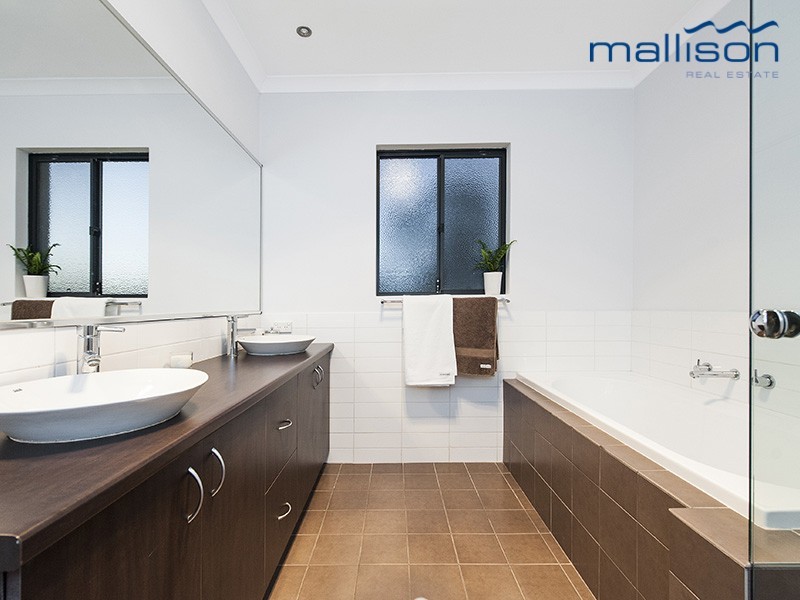 8B The Escarpment, Willetton WA 6155