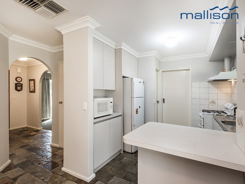 5 Bessant Court, Camillo WA 6111