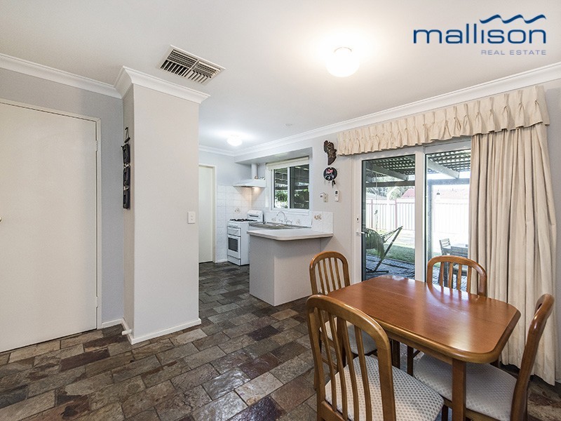 5 Bessant Court, Camillo WA 6111