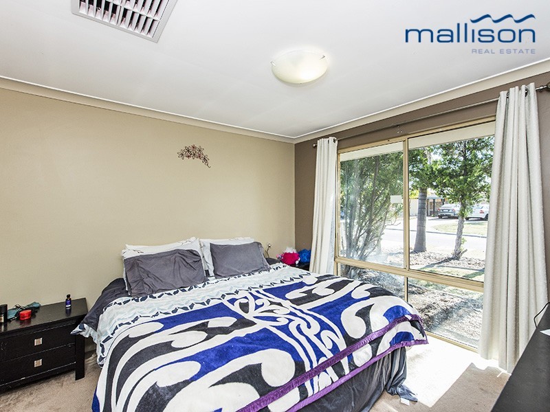 14 Kentia Close, Warnbro WA 6169