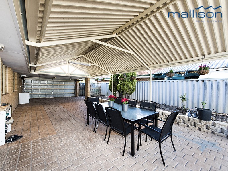 14 Kentia Close, Warnbro WA 6169