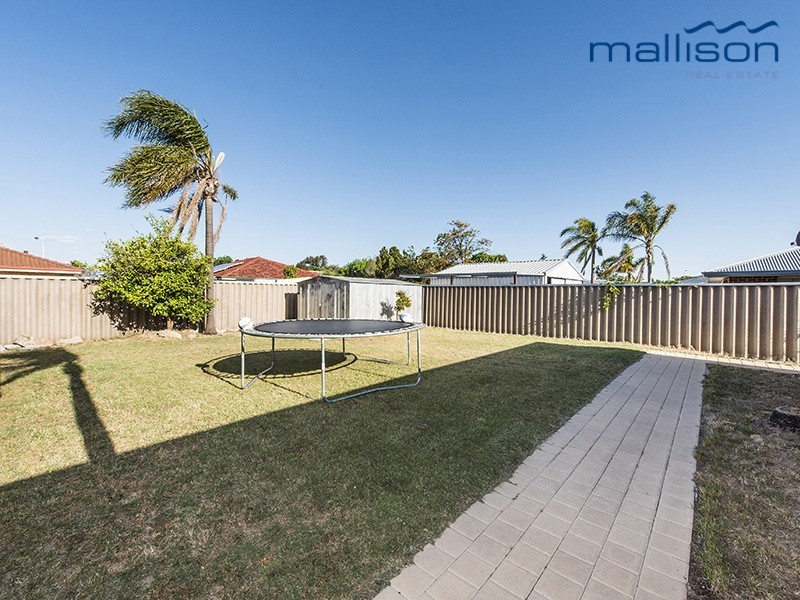 14 Kentia Close, Warnbro WA 6169