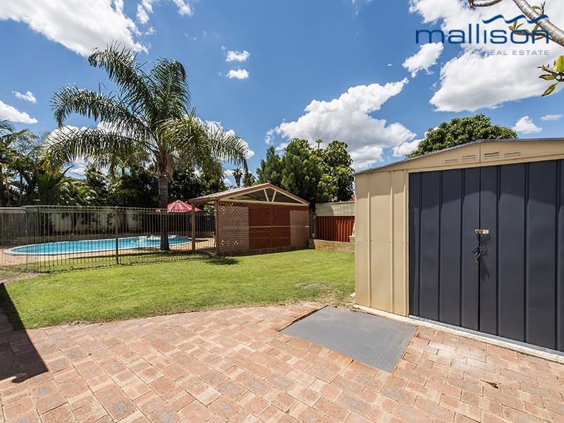 58 Regal Drive, Thornlie WA 6108