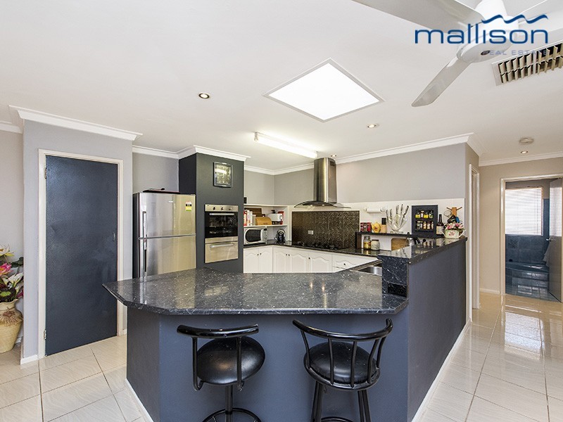 58 Regal Drive, Thornlie WA 6108