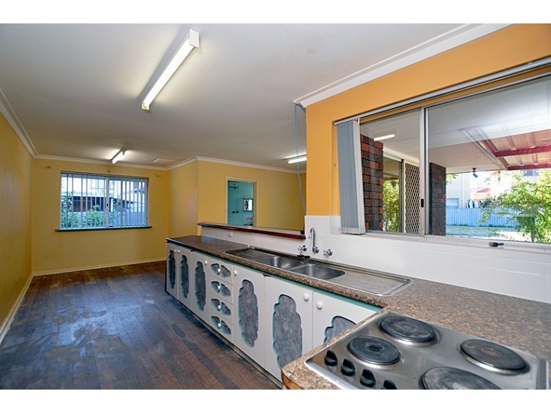 17 Leach Highway, Wilson WA 6107
