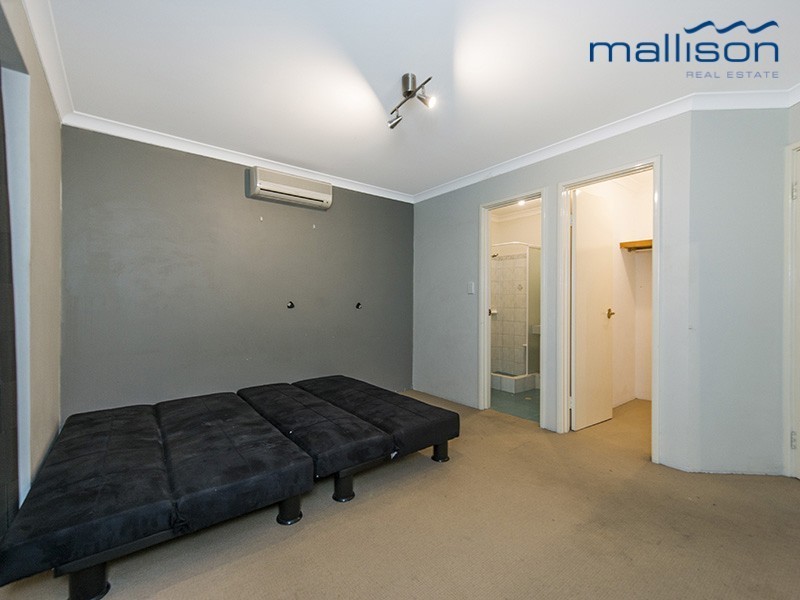 11 Passionfruit Way, Forrestfield WA 6058