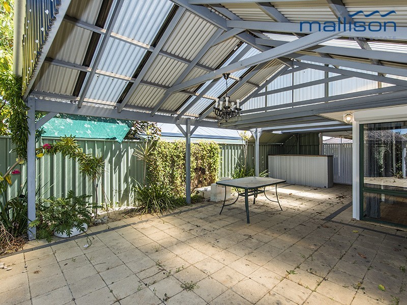 11 Passionfruit Way, Forrestfield WA 6058