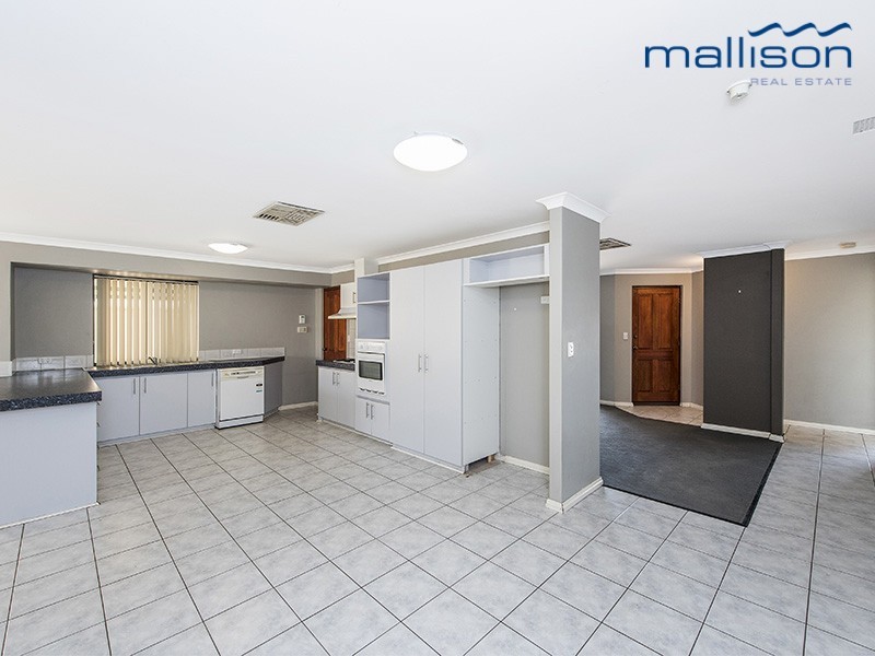 195 Currie Street, Warnbro WA 6169