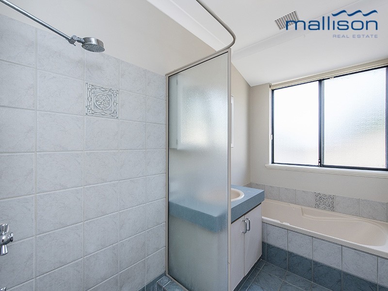 195 Currie Street, Warnbro WA 6169