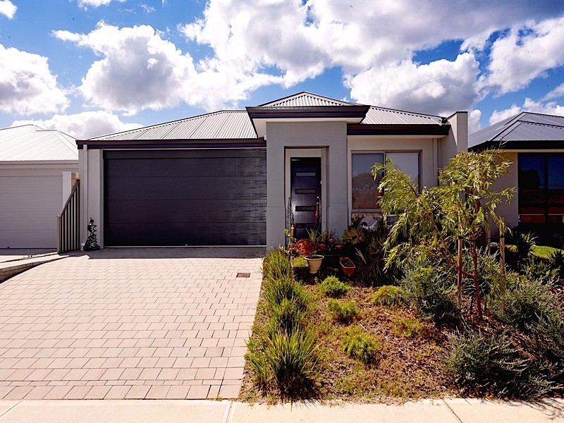 34 Goldfields Loop, Wandi WA 6167