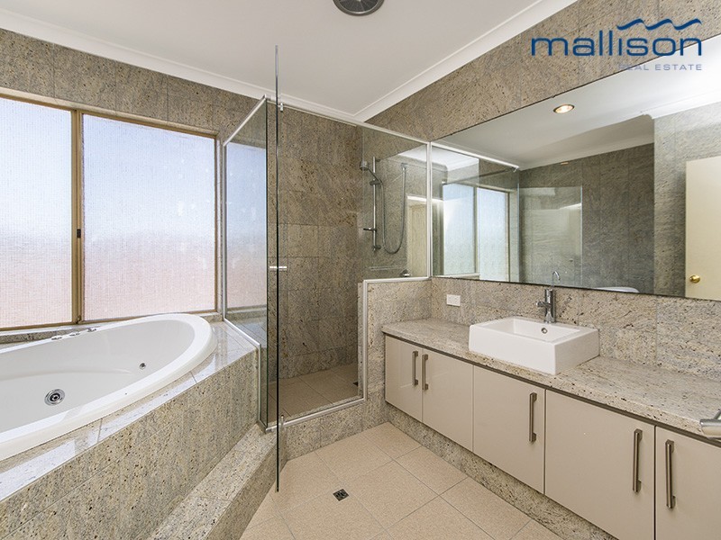 9 Paton Close, Winthrop WA 6150