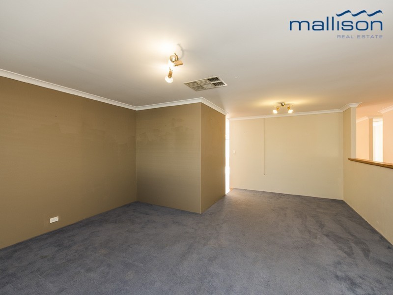 33 Eastwood Parade, Canning Vale WA 6155
