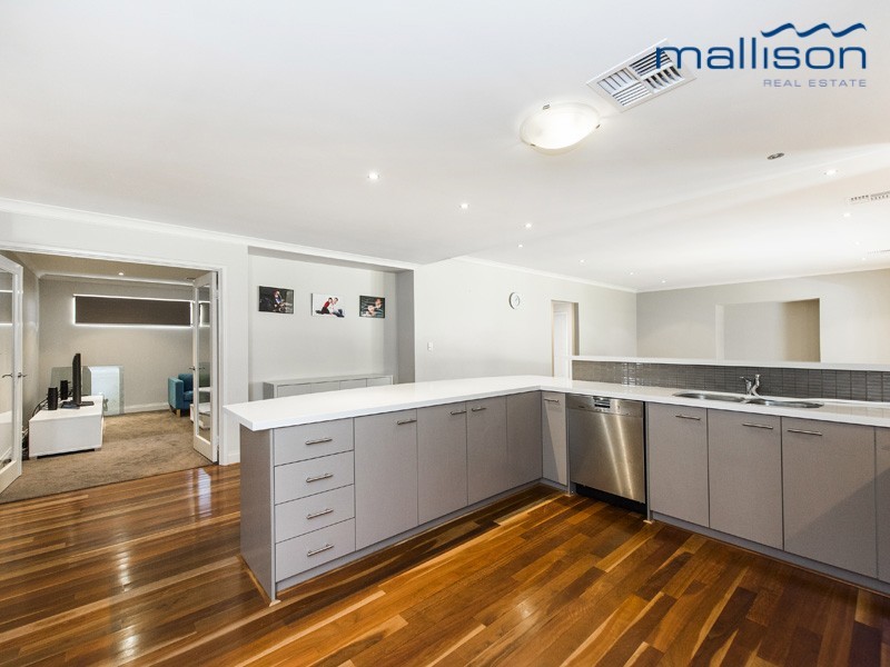 6 Alcaston Road, Harrisdale WA 6112