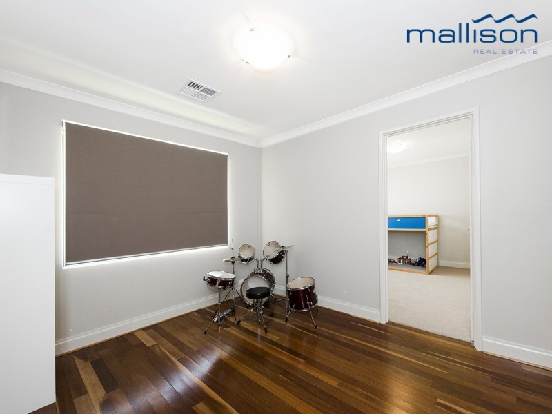 6 Alcaston Road, Harrisdale WA 6112